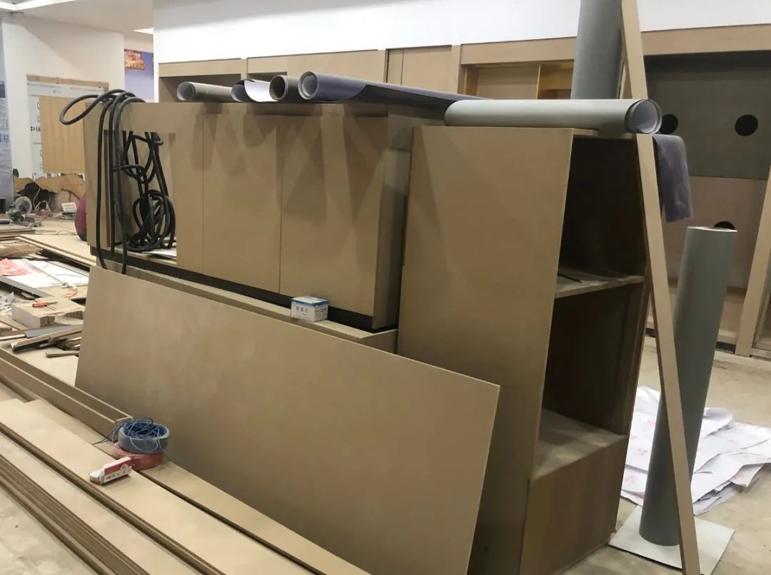 木质建材、木质家具制造业释放大量臭味，的净除臭剂快速分解除臭！.jpg